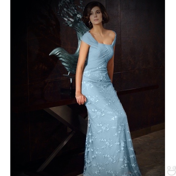 Formal dress Mother of the bride/groom (pale blue) - Picture 1 of 4